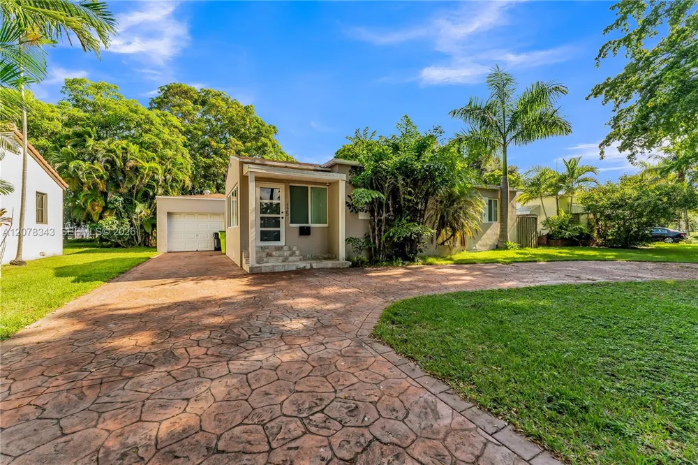 125 NW 88th St #0 El Portal, FL 33150