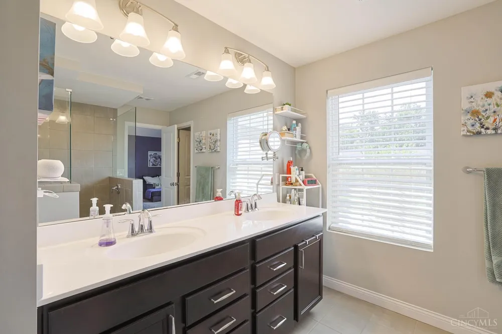 1694 Federal Creek Lane Hamilton, OH 45039