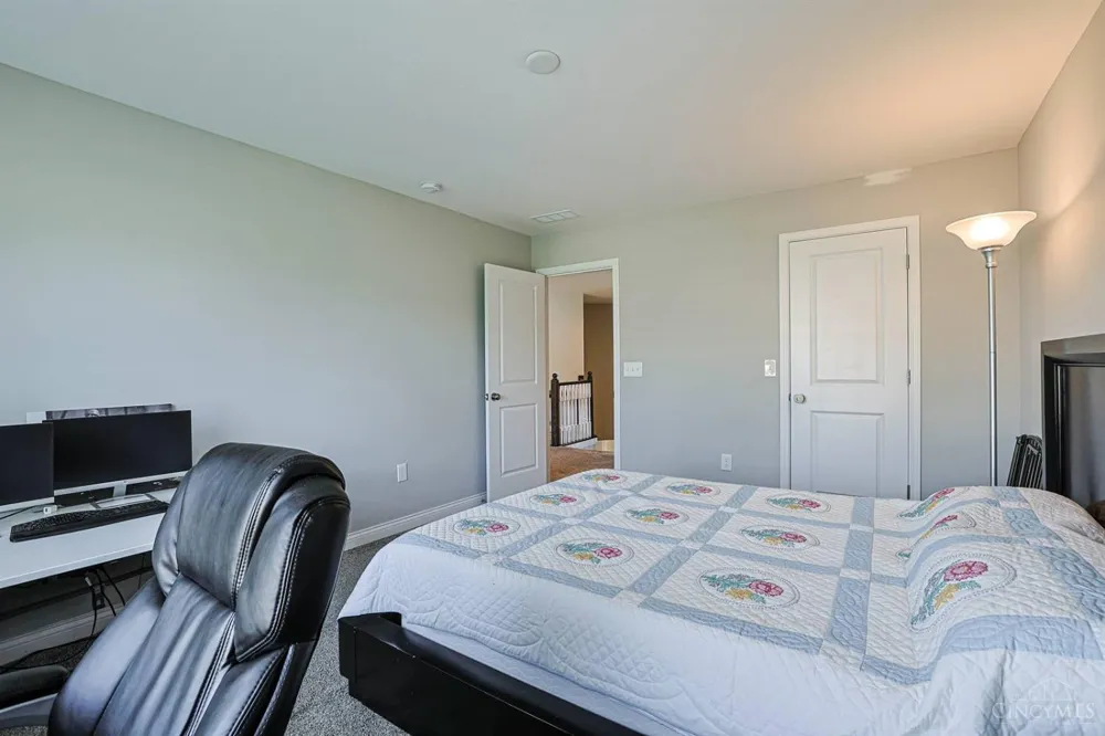 1694 Federal Creek Lane Hamilton, OH 45039