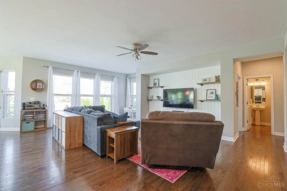 1694 Federal Creek Lane Hamilton, OH 45039