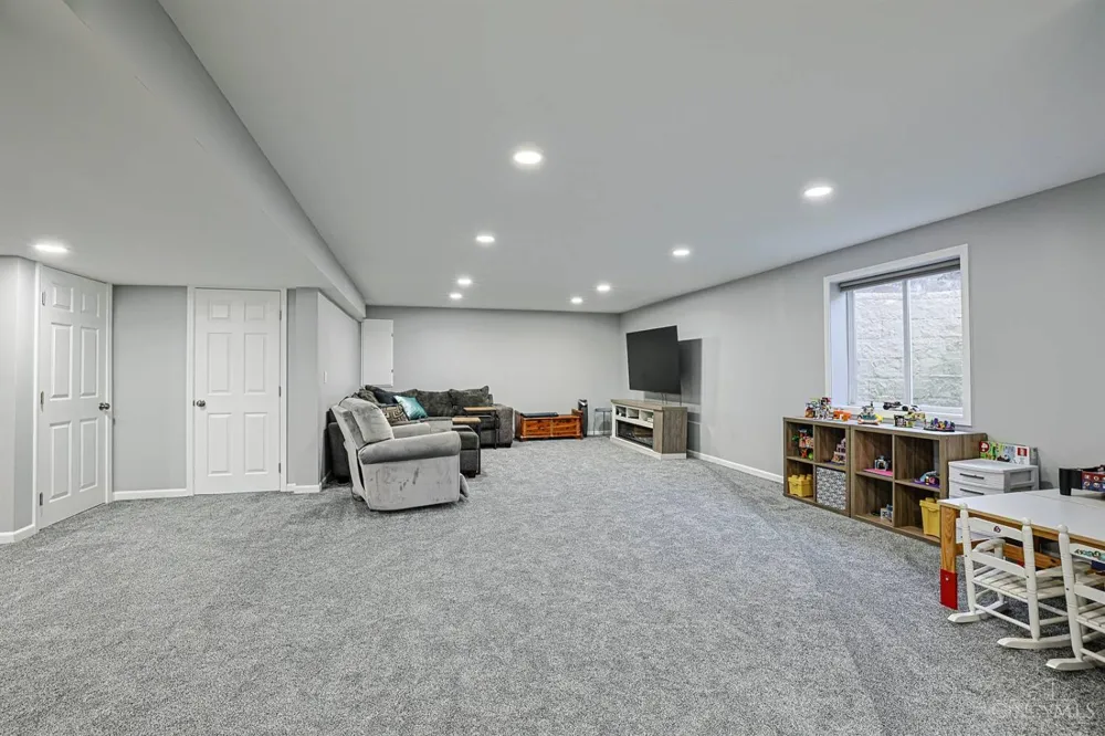 1694 Federal Creek Lane Hamilton, OH 45039