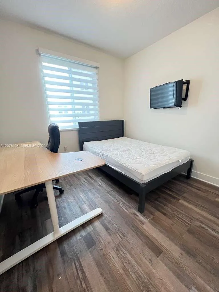 10229 NW 64th Ter #101 Doral, FL 33178