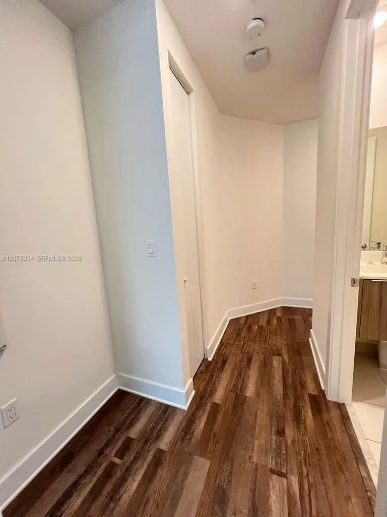 10229 NW 64th Ter #101 Doral, FL 33178