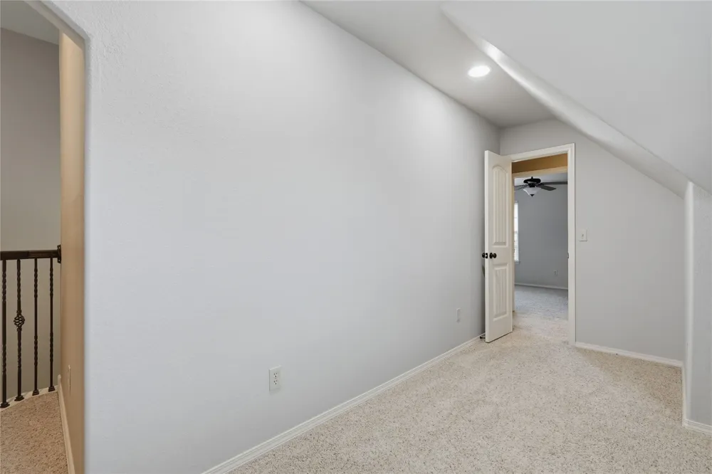 8210 S 14th Place Broken Arrow, OK 74011