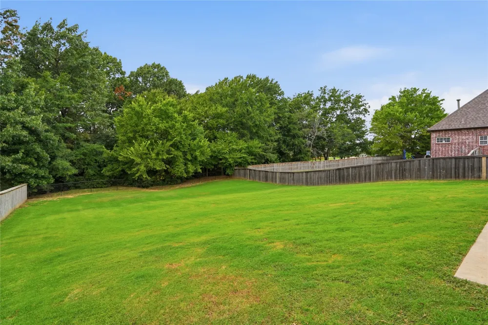 8210 S 14th Place Broken Arrow, OK 74011