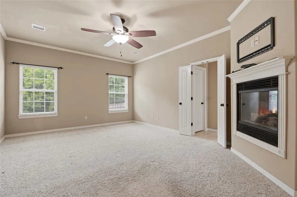 8210 S 14th Place Broken Arrow, OK 74011