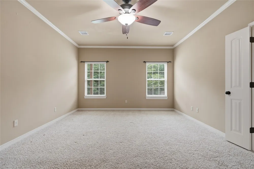 8210 S 14th Place Broken Arrow, OK 74011