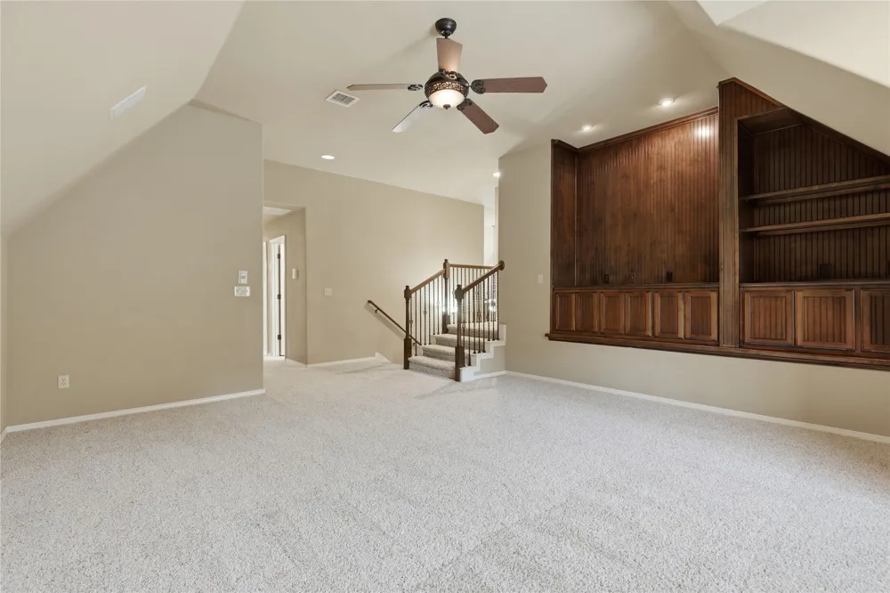 8210 S 14th Place Broken Arrow, OK 74011