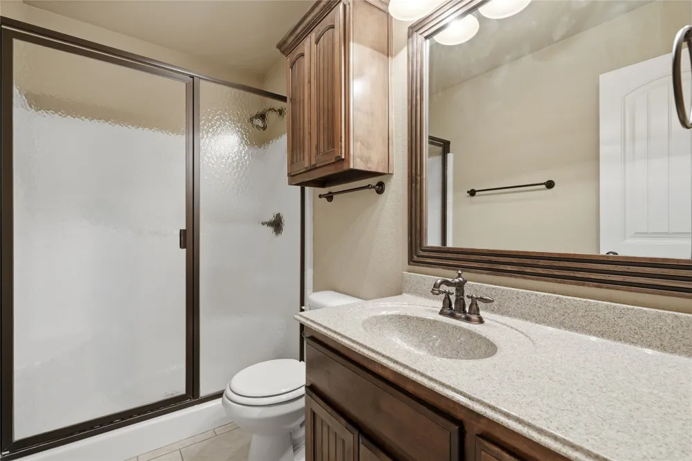 8210 S 14th Place Broken Arrow, OK 74011