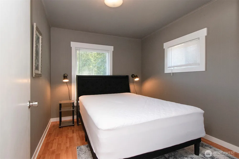 1031 W Glenwood Street Port Angeles, WA 98363