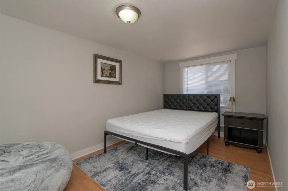 1031 W Glenwood Street Port Angeles, WA 98363