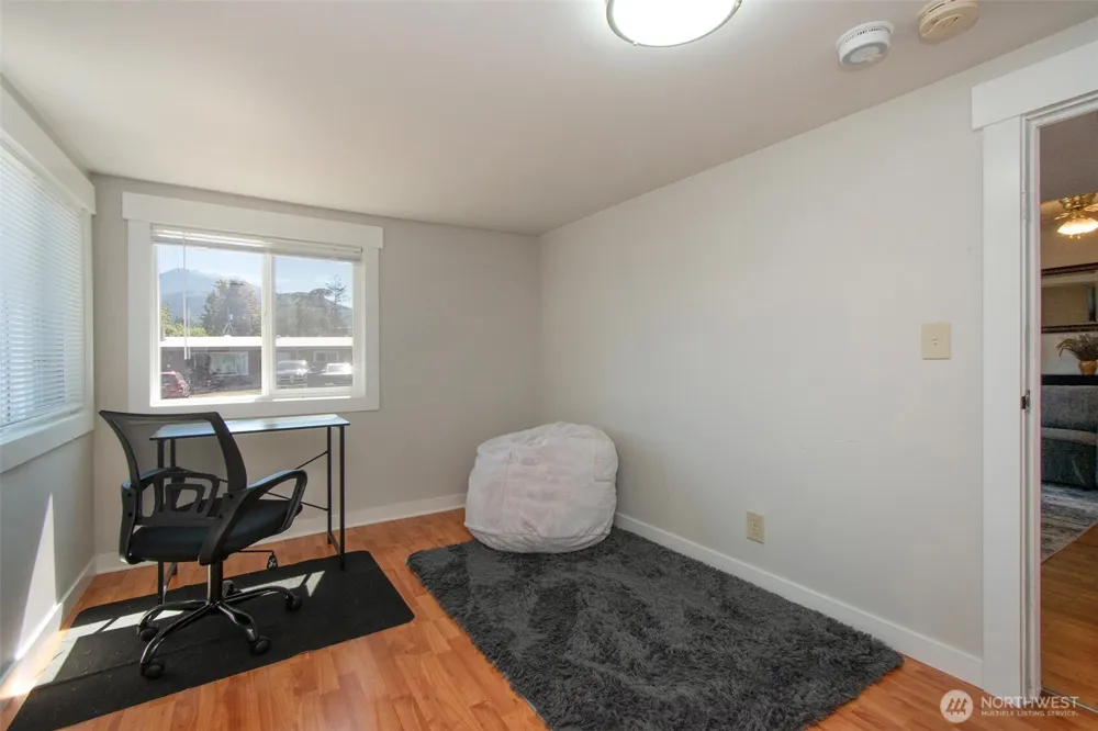 1031 W Glenwood Street Port Angeles, WA 98363