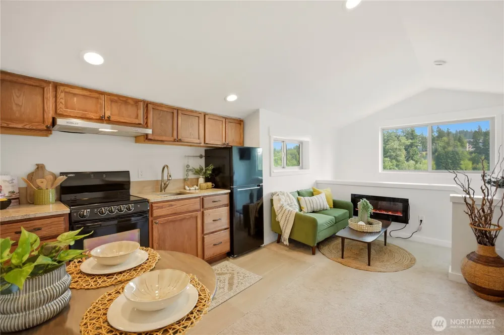 7630 129th Avenue SE Newcastle, WA 98056
