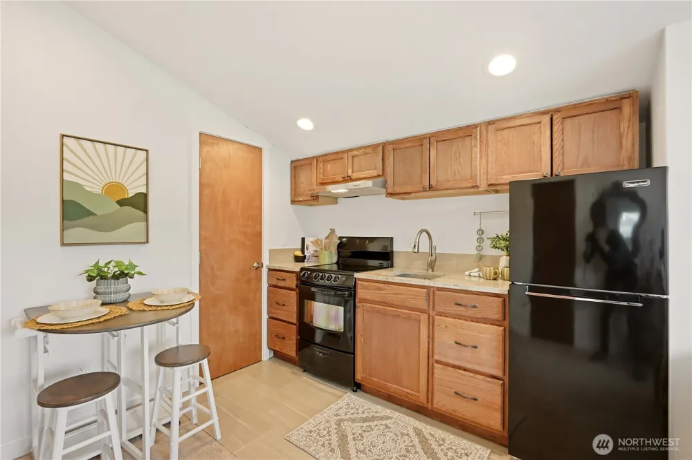 7630 129th Avenue SE Newcastle, WA 98056