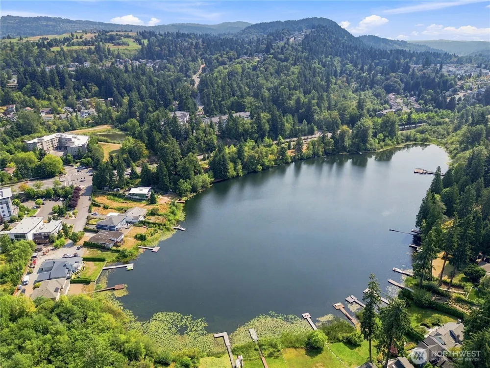 7630 129th Avenue SE Newcastle, WA 98056