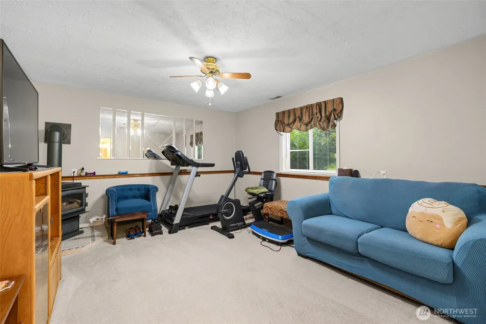 7103 Church Creek Circle NW Stanwood, WA 98292