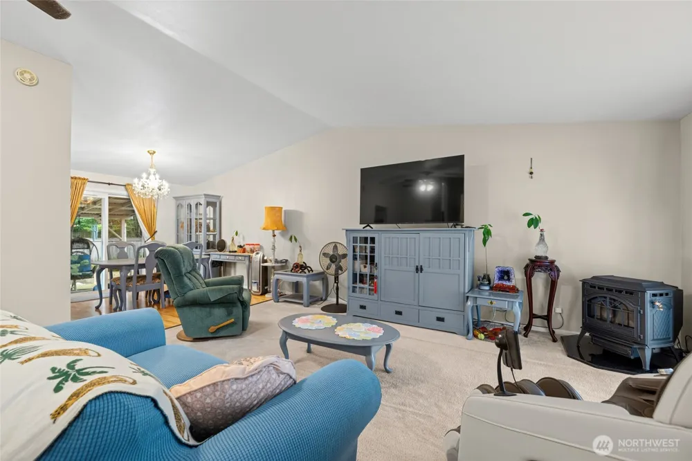 7103 Church Creek Circle NW Stanwood, WA 98292