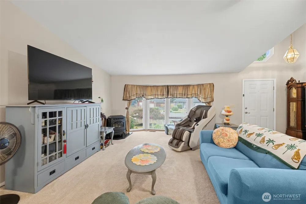 7103 Church Creek Circle NW Stanwood, WA 98292