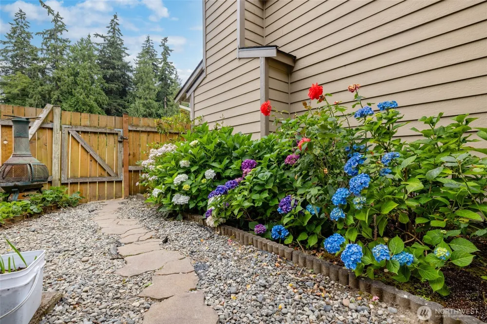 7103 Church Creek Circle NW Stanwood, WA 98292