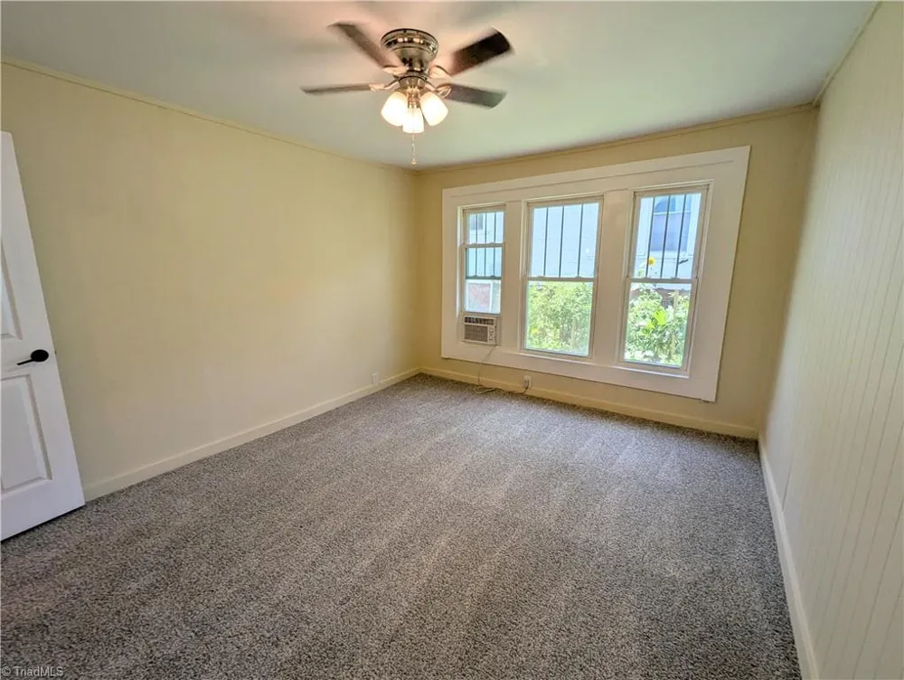 1216 Ragan Avenue High Point, NC 27260