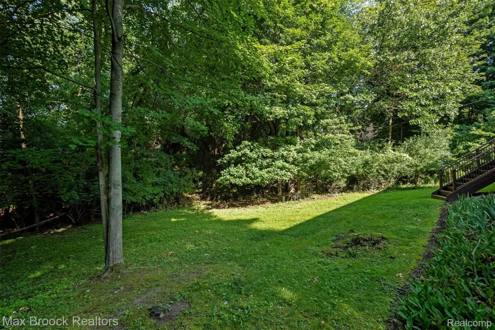1211 Kensington Road Bloomfield Hills City, MI 48304