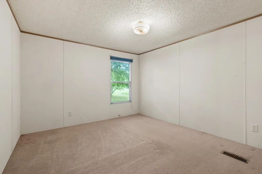 47528 84th Avenue Hamilton Township, MI 49045