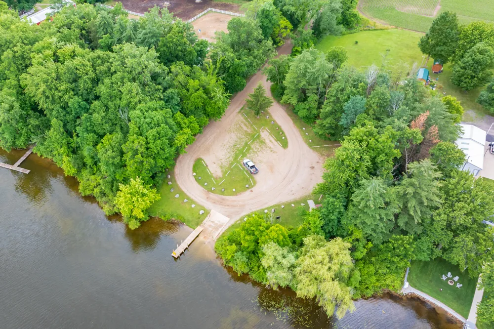 47528 84th Avenue Hamilton Township, MI 49045