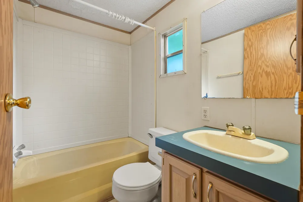 47528 84th Avenue Hamilton Township, MI 49045