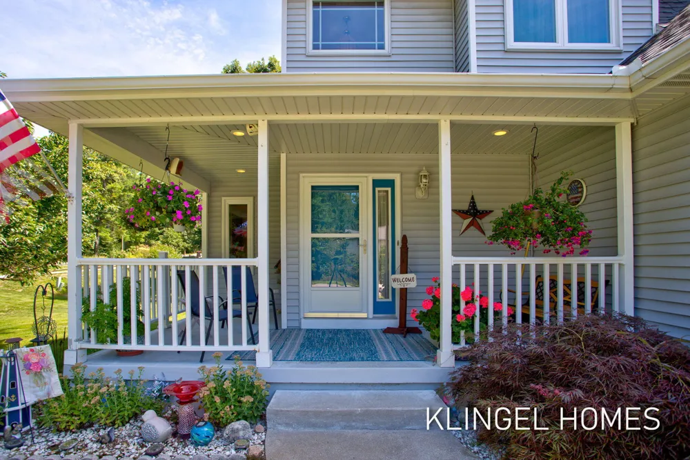 11984 Chickory Drive Grand Haven Charter Township, MI 49417