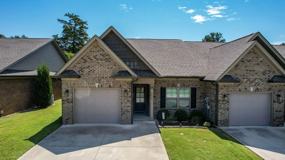 4833 Grove Park Dr NE Cleveland, TN 37312