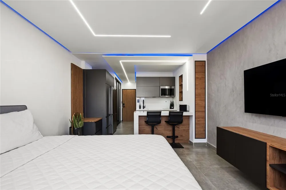 602 FERNANDEZ JUNCOS #903 San Juan, PR 00907