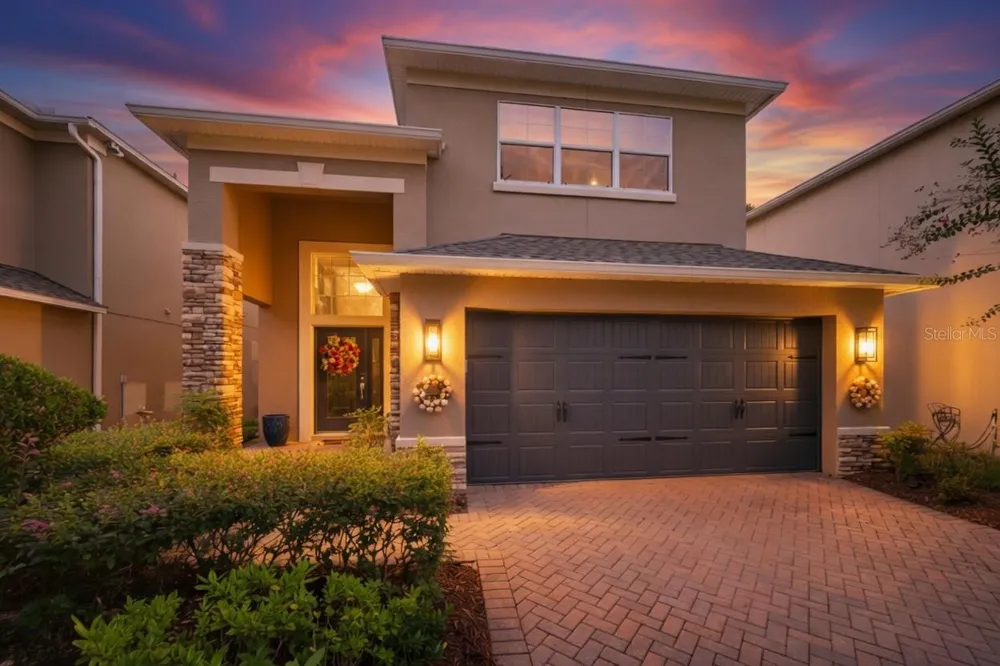 2809 PEWTER MIST COURT Oviedo, FL 32765