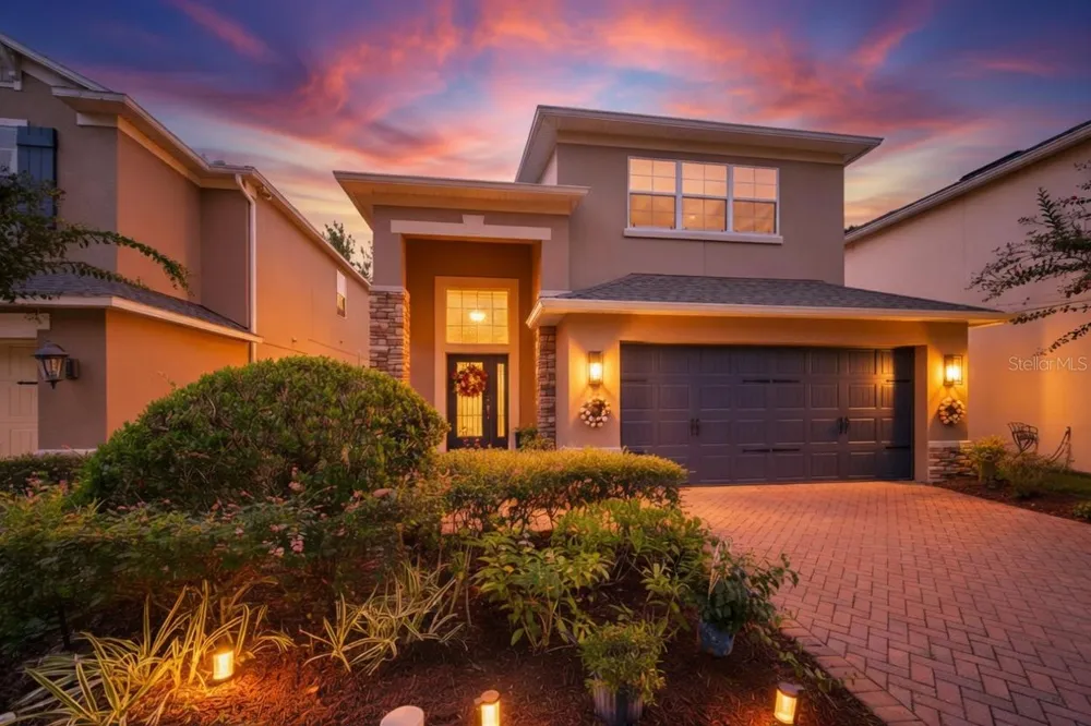 2809 PEWTER MIST COURT Oviedo, FL 32765