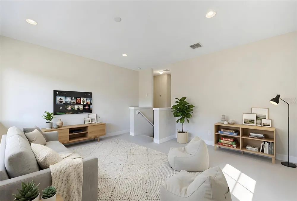 2809 PEWTER MIST COURT Oviedo, FL 32765