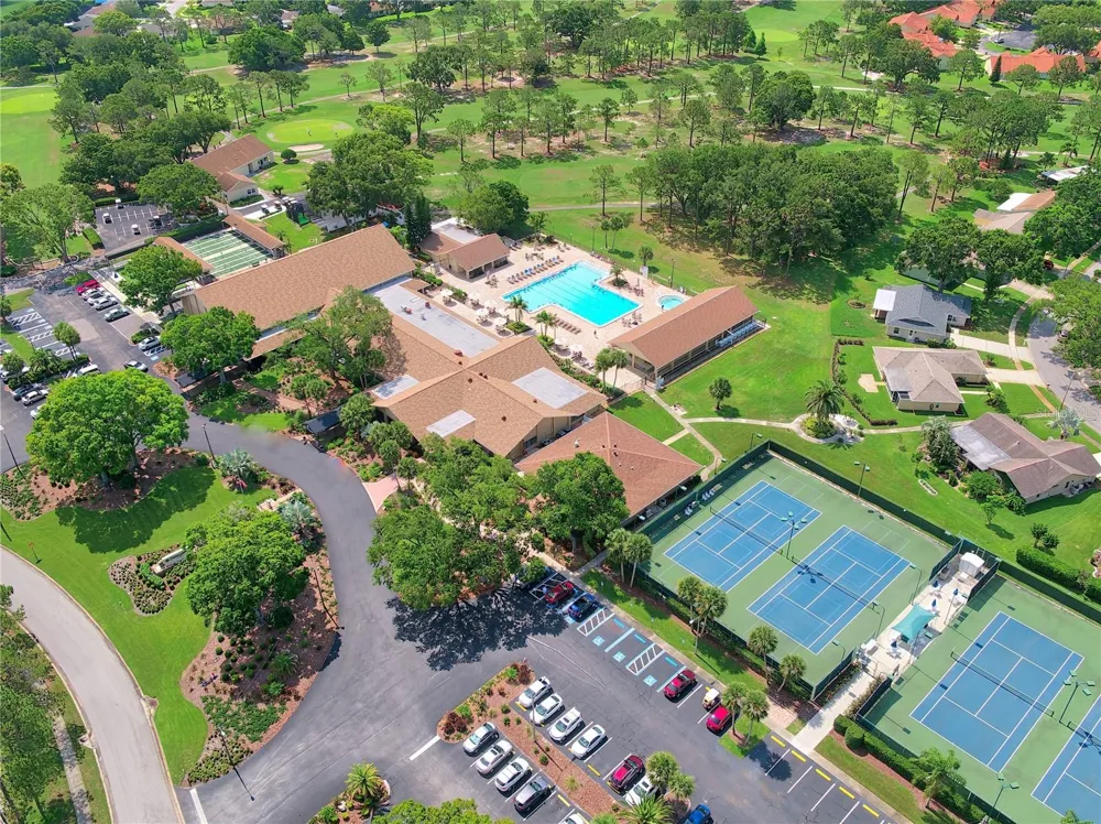 3370 STONEHAVEN COURT W #B Palm Harbor, FL 34684
