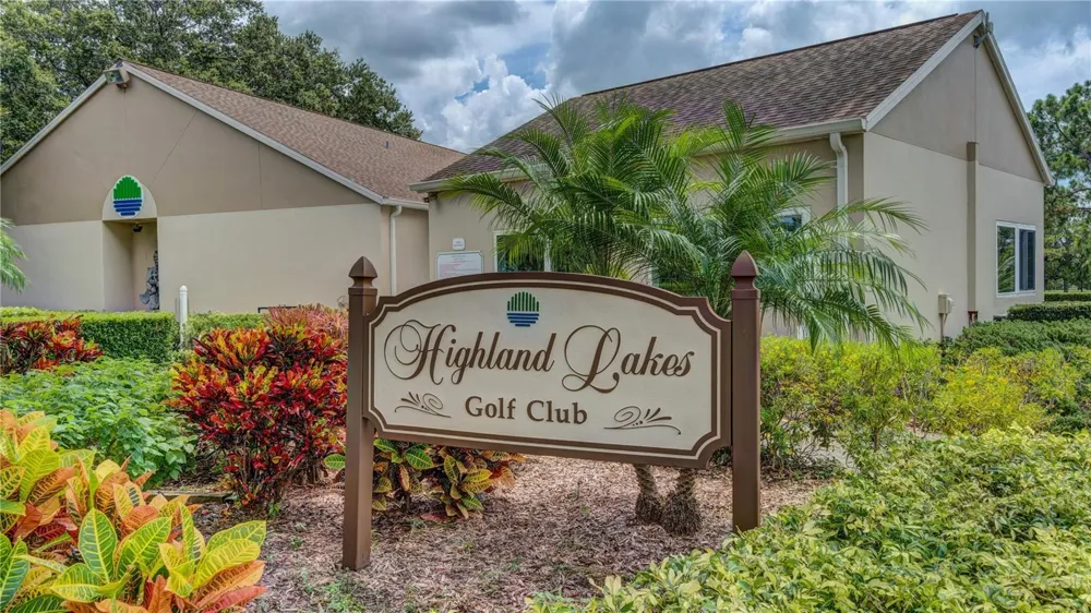 3370 STONEHAVEN COURT W #B Palm Harbor, FL 34684