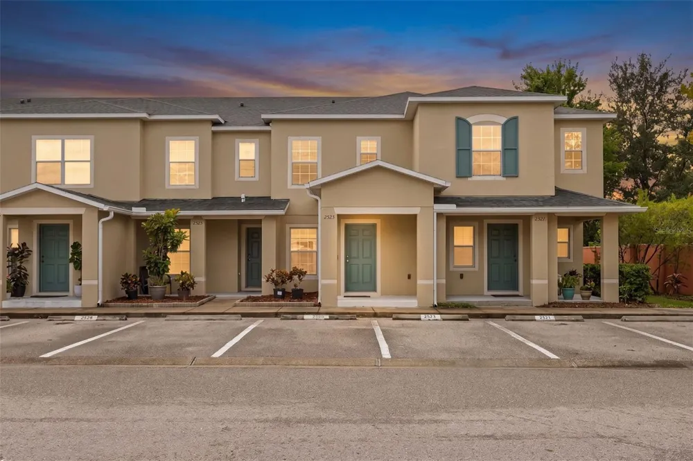 2523 SANDY BEACH LANE Clearwater, FL 33763
