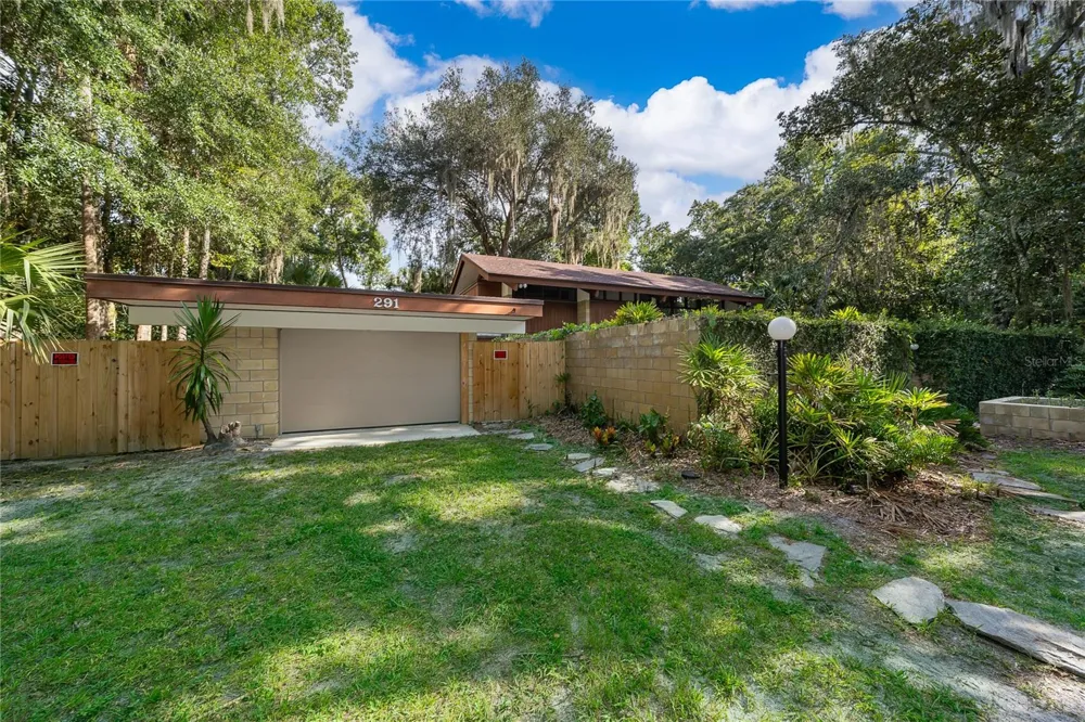 291 MAPLE COURT Oviedo, FL 32765