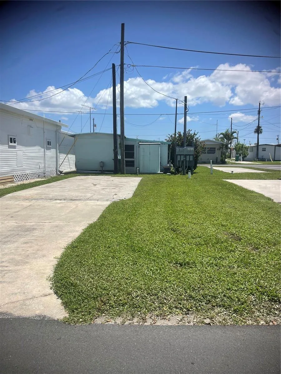 9 TENNESSEE STREET Palmetto, FL 34221