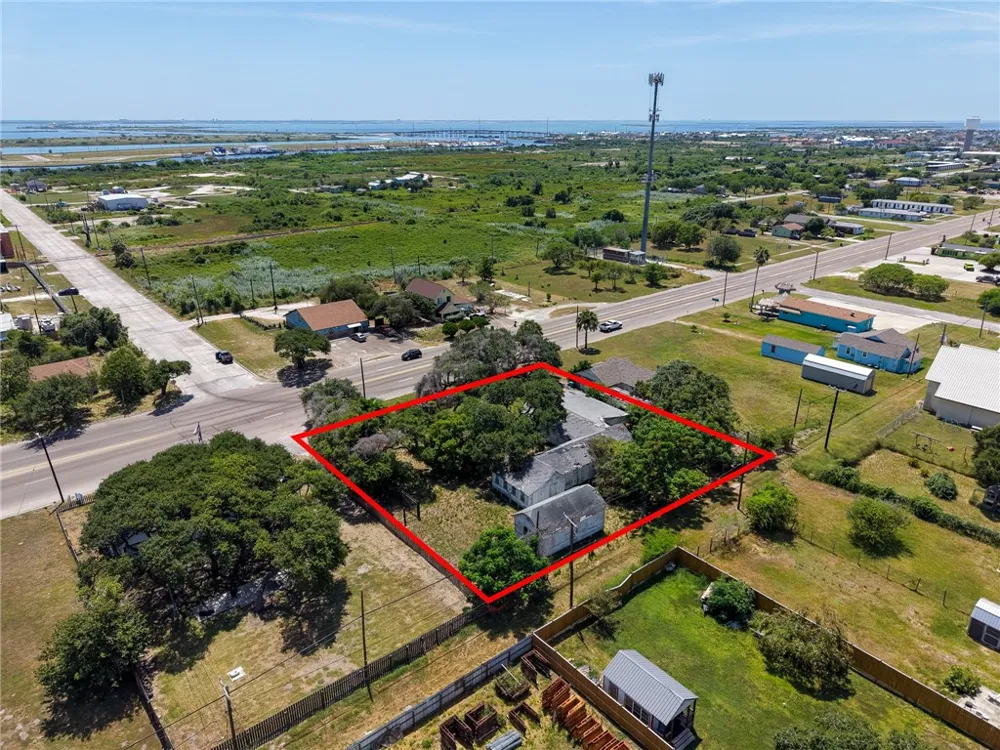 460 Commercial Aransas Pass, TX 78336