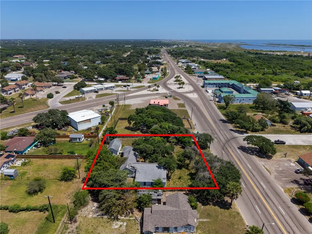 460 Commercial Aransas Pass, TX 78336