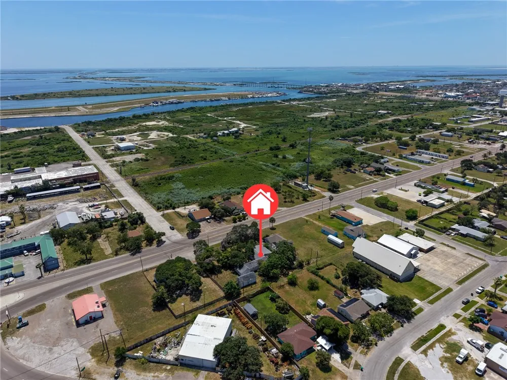 460 Commercial Aransas Pass, TX 78336