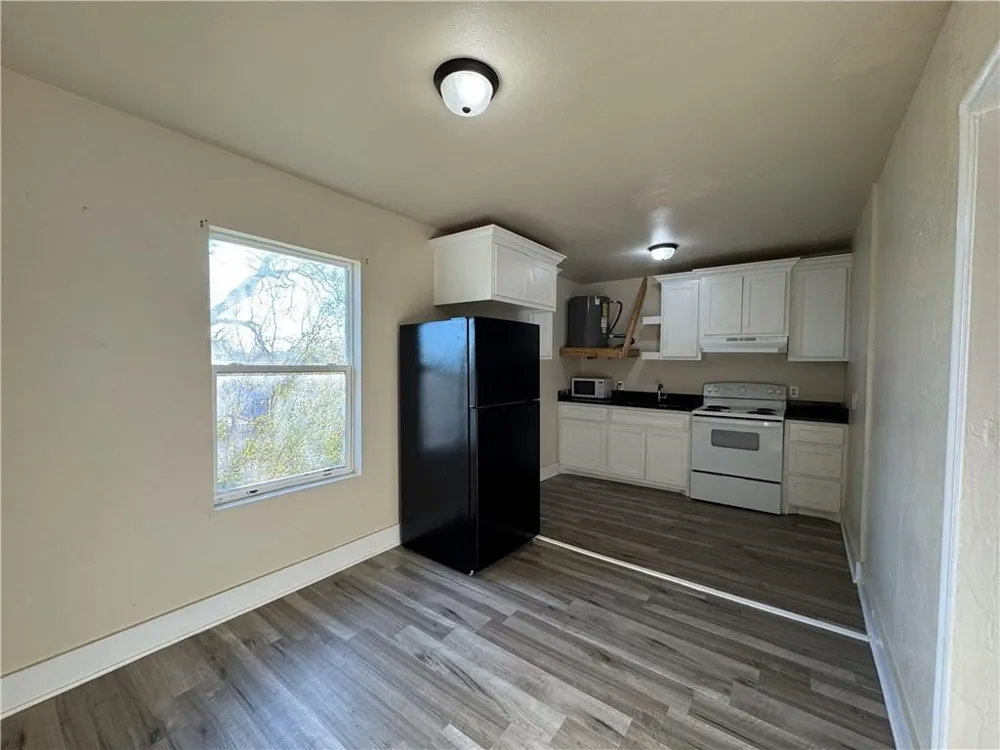 5410 Burton Corpus Christi, TX 78411