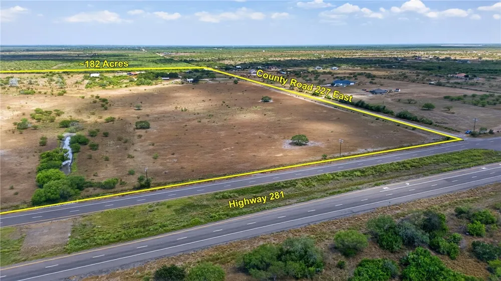 259 E County Road 227 Orange Grove, TX 78372