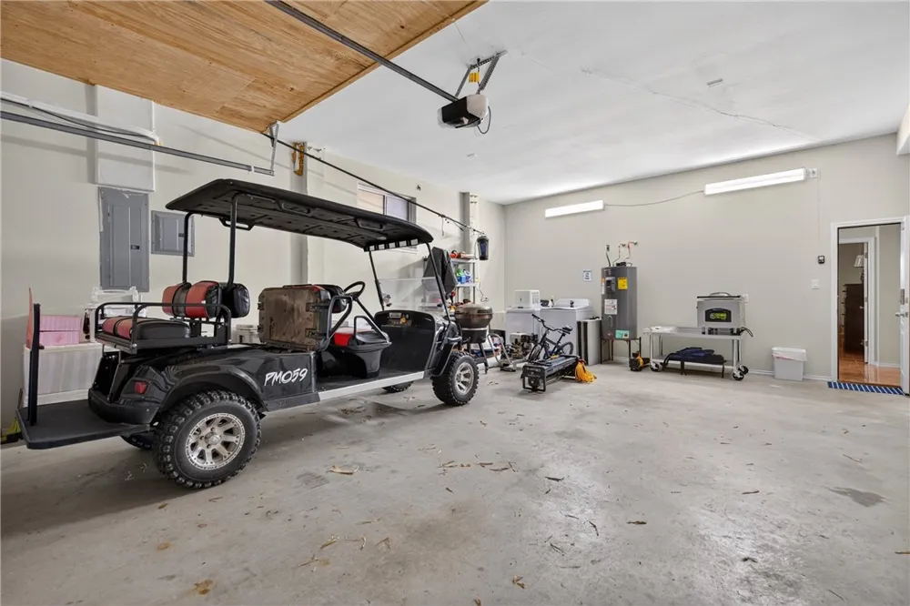 718 E Port Drive Port Mansfield, TX 78598
