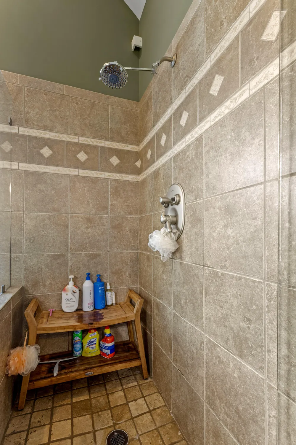 3260 Split Oak Lane Ooltewah, TN 37363