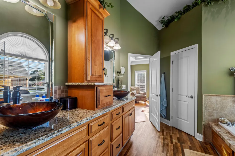 3260 Split Oak Lane Ooltewah, TN 37363