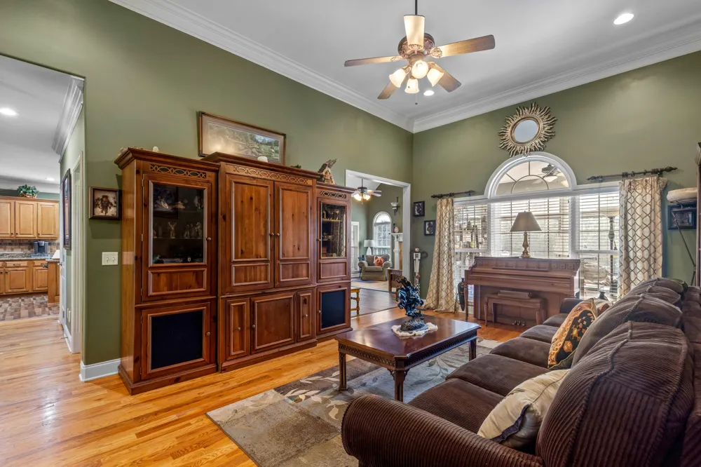 3260 Split Oak Lane Ooltewah, TN 37363