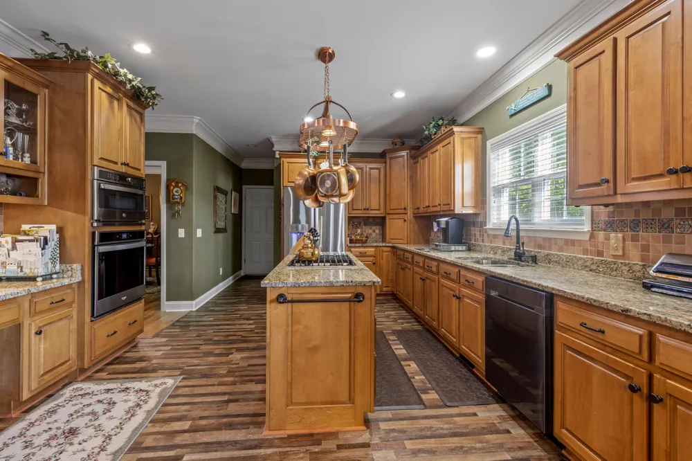 3260 Split Oak Lane Ooltewah, TN 37363