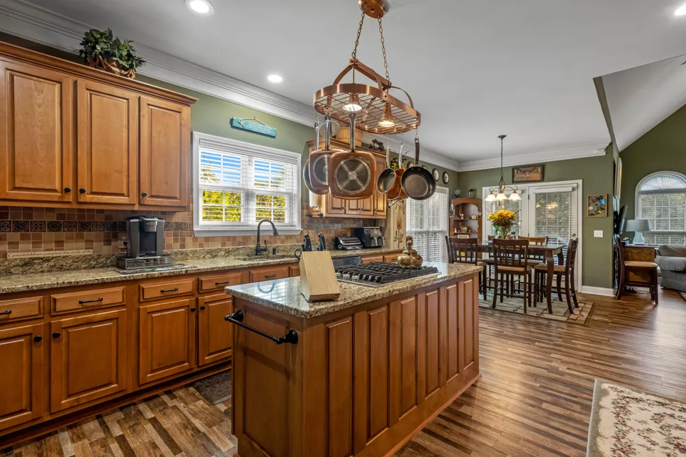 3260 Split Oak Lane Ooltewah, TN 37363